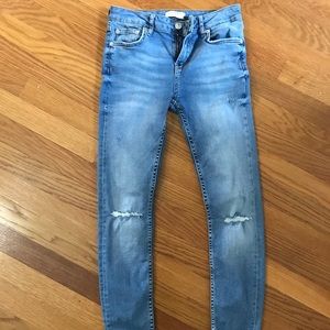 Zara Lightwash Skinny Jeans